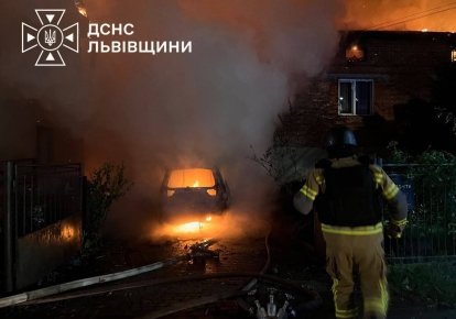 Пожар от обстрела во Львовской области