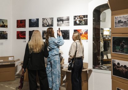 Фотовыставка "Полк Калиновского: Долгое путешествие домой"