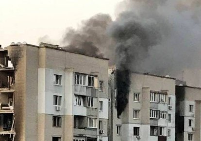 Руйнування в Херсоні після обстрілу