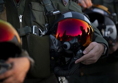 Военные