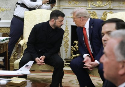 Трамп наполягає на виборах в Україні