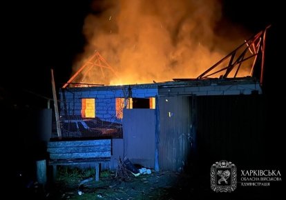 Пожежа після обстрілу в Богодухівському районі Харківщини