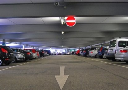 Автостоянка