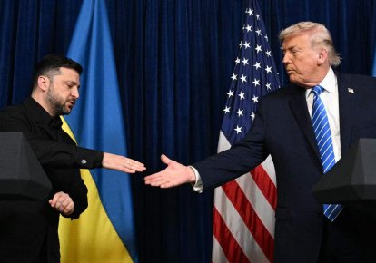 Володимир Зеленський та Дональд Трамп після зустрічі у Мар-а-Лаго 28 грудня 2025 року