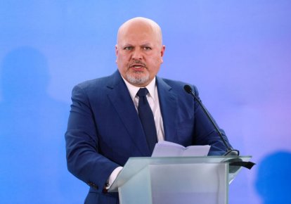 Карим Хан