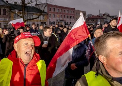Митинг поклонников Кароля Навроцкого