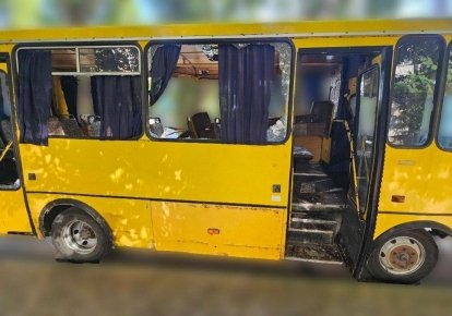 Поврежденный автобус