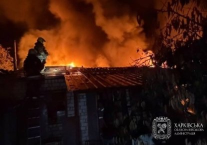 Пожар от обстрела в Харькове