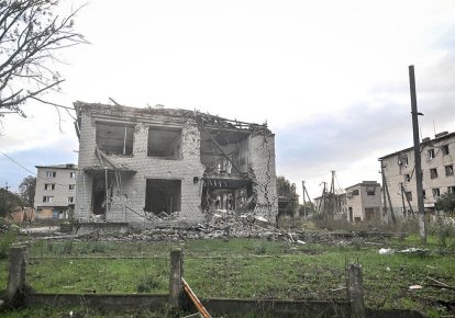 Поврежденный дом в Запорожской области