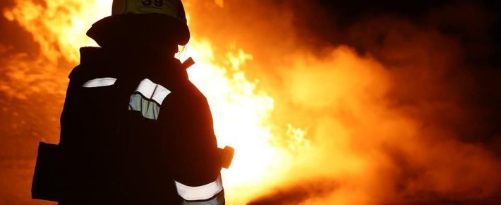 На Дніпропетровщині у пожежі загинули троє маленьких дітей