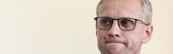 Шабунин высмеял военных, критикующих его списание из-за "потери зрения" и нового авто