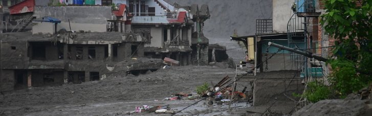 В Непале во время наводнения пропали без вести 56 украинцев