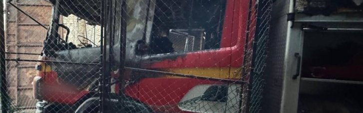Во вражеский обстрел на Херсонщине попали пожарные