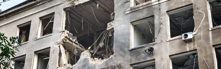 В Одесі — 8 постраждалих від нічної атаки, електротранспорт не ходить (ФОТО)