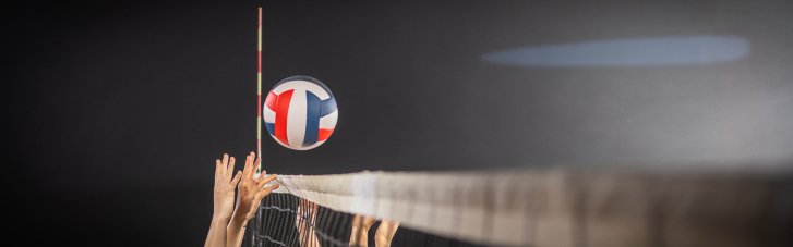 Российских волейболистов вернули в европейские турниры