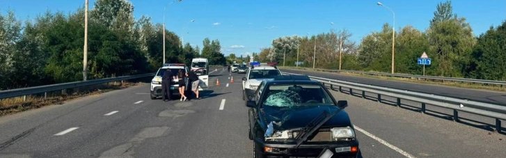 На Закарпатье под колесами авто погиб 11-летний ребенок