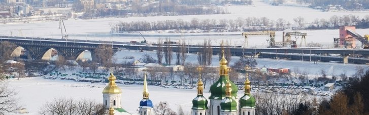 В Киеве два дня будут перекрывать мосты: где ограничат проезд