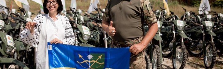 119 мотоциклів для ЗСУ: до Дня Незалежності здійснили найбільшу передачу мототехніки військовим