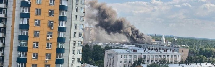 У Підмосков'ї палає головний НДІ Роскосмосу (ФОТО)