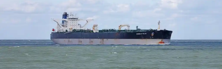 США начали захват очередного танкера в Карибском море, — СМИ