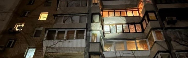 Росіяни вночі масовано атакували Київ балістикою: під прицілом — інфраструктура, постраждали двоє людей (ФОТО)