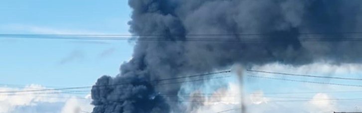 У Житомирі ворог поцілив по заводу, ймовірно - німецькому