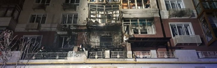Російські дрони атакували Черкаси та Умань: горіли склади, пошкоджено багатоповерхівку (ФОТО)