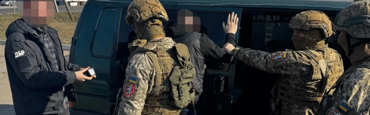 На Львівщині ДБР викрило ділків, які за $15 тисяч обіцяли вивезти військових з полігону додому (ФОТО)