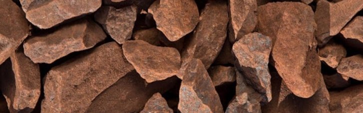 Експорт руди з України обвалився на 12%: винні тарифи держмонополій та світова кон’юнктура