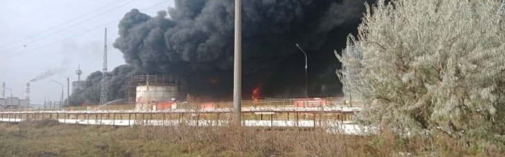 Раз ВСУ ударили по Новокуйбышевскому НПЗ, что почти в тысяче километров от Украины