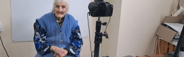 Планирует в Европу к внучке: На Донетчине 100-летняя украинка оформила загранпаспорт