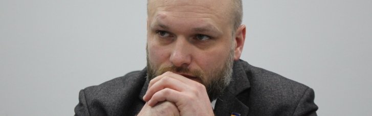 За рік вилучено продукції на більш ніж два мільярди гривень: глава БЕБ розповів про протидію нелегальному ринку тютюну