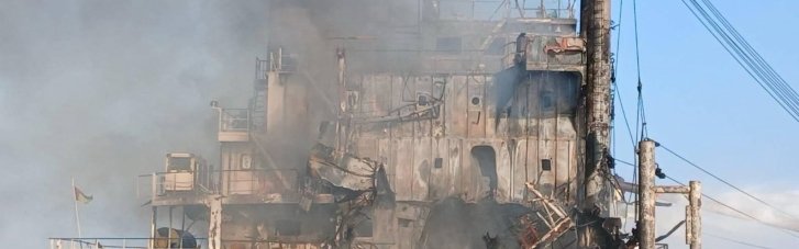 Росія вгатила по турецькому балкеру: п'ятеро загиблих, є зниклі моряки