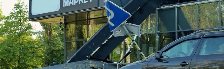Внаслідок удару по Чернігову відомо про двох загиблих та 25 поранених, є важкі