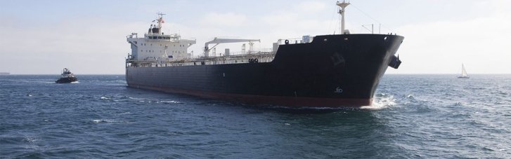 В Черном море атаковали еще один российский танкер – шел в Грузию