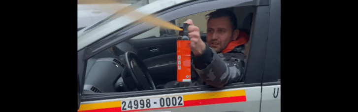 В Варшаве таксист оскорблял беременную украинку и распылил ей в лицо слезоточивый газ (ВИДЕО)