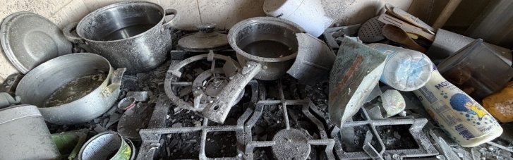 Россияне прицельно ударили по многоэтажке в Херсоне