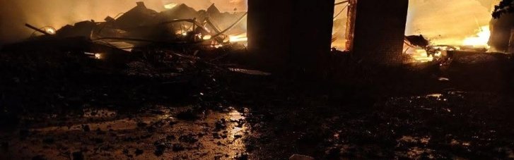 В результате удара по Киеву уничтожена уникальная коллекция костюмов на киностудии Довженко (ФОТО)
