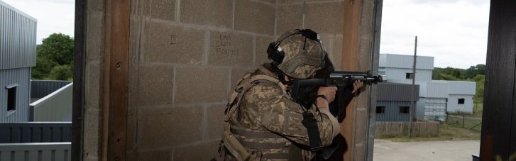 С утра вражеская армия 173 раза штурмовала линию фронта