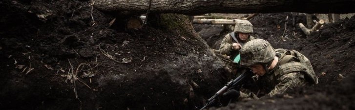 Захисники відбили майже всі атаки росіян: бої тривають на трьох напрямках