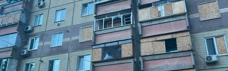 Российскими ударами на Днепропетровщине повреждены АЗС, школа искусств и дома (ФОТО)