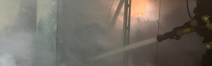 Через удар по торгових павільйонах у Краматорську поранено чоловіка