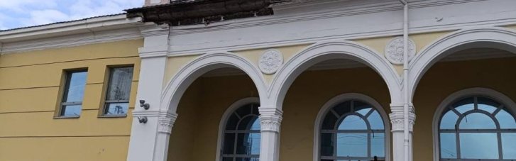 В Укрзалізниці повідомили про удар по вокзалу у Слов'янську. Є поранені працівники