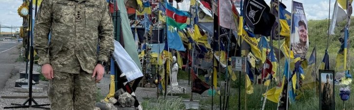 Генерал-лейтенант Сергій Наєв заявив, що залишає посаду командира тактичної групи "Вугледар"