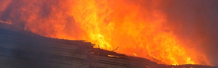 Враг снова ударил по Запорожью. По меньшей мере шесть человек ранены (ФОТО)