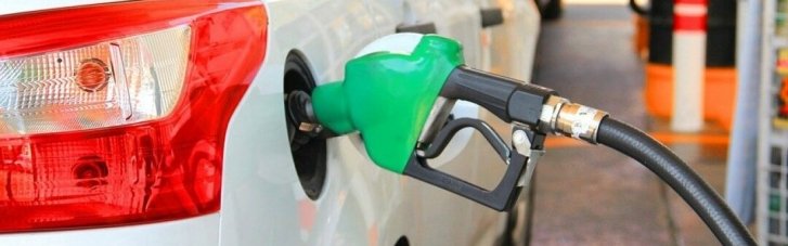 Украинские АЗС начали снижать цены на дизтопливо