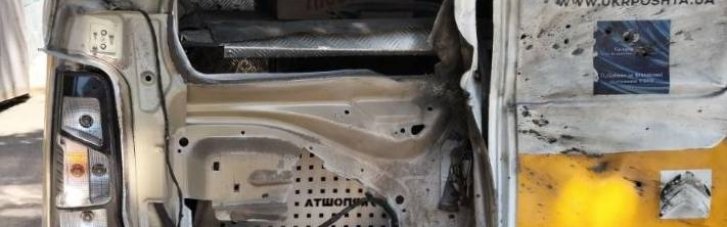 На Днепропетровщине россияне уничтожили 7 автомобилей "Укрпочты"