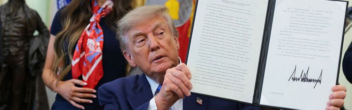 Трамп запровадив мита до 100% на імпорт дронів та їхніх комплектуючих у США: подробиці рішення