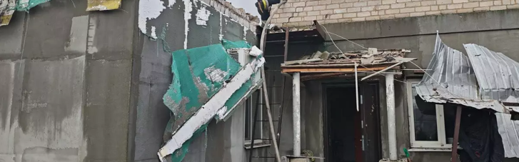 На Днепровщине в результате удара РФ погибла женщина и раненый спасатель