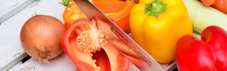 Допоможуть захистити зір: 12 продуктів, які покращують стан очей